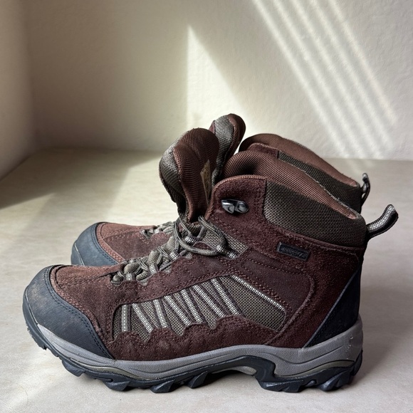 TRAIL GUIDE VOYAGER BROWN LEATHER WATERPROOF HIKING ANKLE MENS Sz 7 BOOTS main image 4